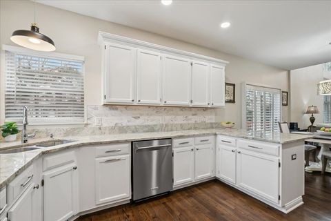 Tiny photo for 12790 W Sanctuary Lane, Lake Bluff, IL 60044 (MLS # 12591369)