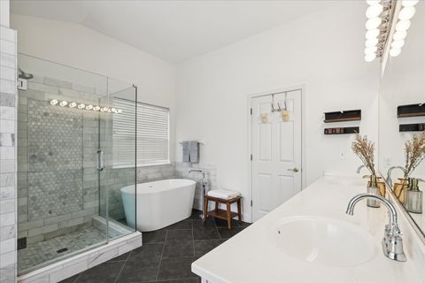 Tiny photo for 12790 W Sanctuary Lane, Lake Bluff, IL 60044 (MLS # 12591369)