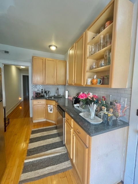 3706 N FREMONT Street 3