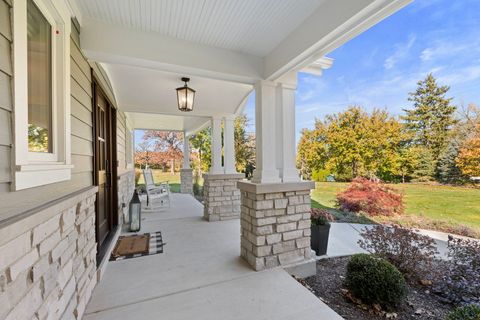 Tiny photo for 226 Biltmore Drive, North Barrington, IL 60010 (MLS # 12509213)