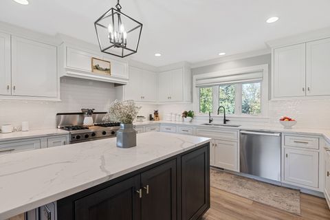 Tiny photo for 226 Biltmore Drive, North Barrington, IL 60010 (MLS # 12509213)