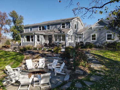 Tiny photo for 226 Biltmore Drive, North Barrington, IL 60010 (MLS # 12509213)