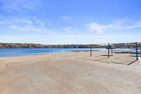 Tiny photo for 226 Biltmore Drive, North Barrington, IL 60010 (MLS # 12509213)