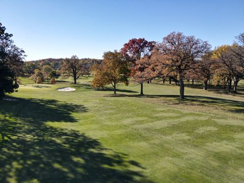 Tiny photo for 226 Biltmore Drive, North Barrington, IL 60010 (MLS # 12509213)