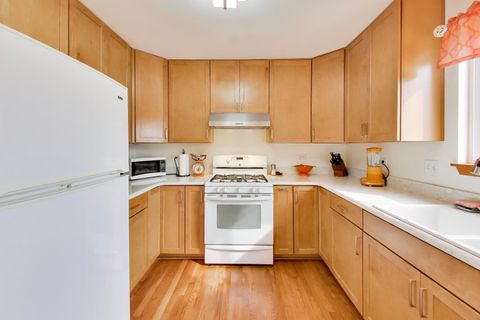 Tiny photo for 330 MARTIN Drive, Woodstock, IL 60098 (MLS # 12609493)