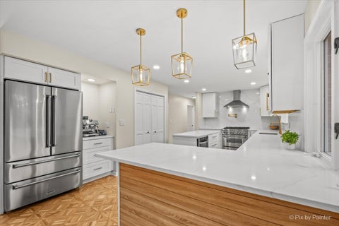 Tiny photo for 1 Carlisle Road, Hawthorn Woods, IL 60047 (MLS # 12751601)