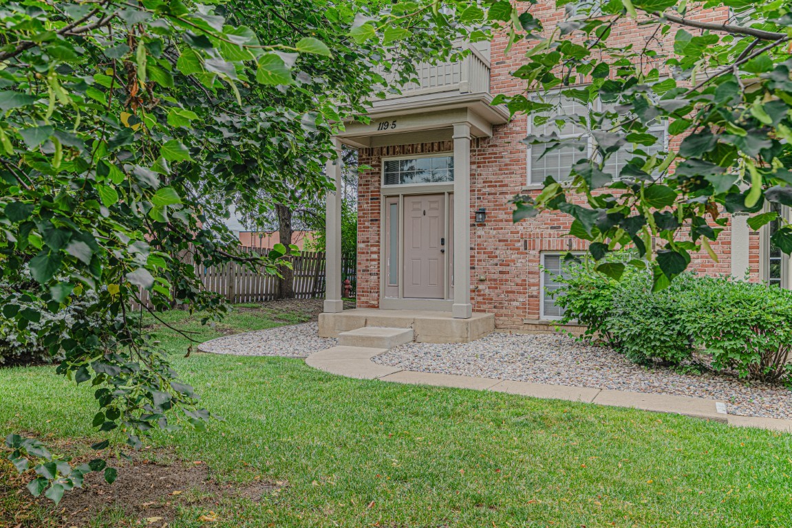 119 Blackhawk Court 5