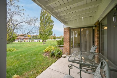 Tiny photo for 228 Arrowwood Court #D1, Schaumburg, IL 60193 (MLS # 12499344)