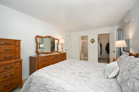 Tiny photo for 228 Arrowwood Court #D1, Schaumburg, IL 60193 (MLS # 12499344)