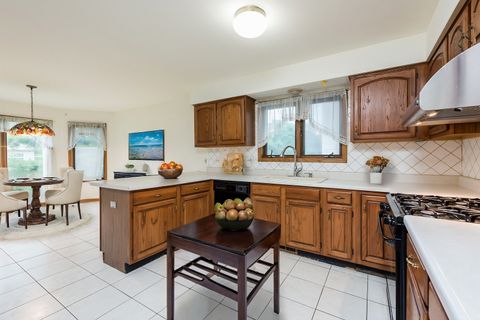 Tiny photo for 4074 Blackstone Avenue, Gurnee, IL 60031 (MLS # 12174366)