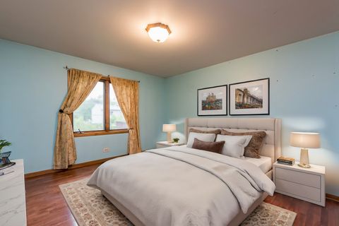 Tiny photo for 4074 Blackstone Avenue, Gurnee, IL 60031 (MLS # 12174366)