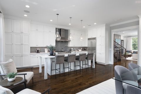 Tiny photo for 912 E Chicago Avenue, Naperville, IL 60540 (MLS # 12483190)