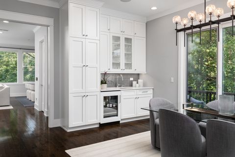 Tiny photo for 912 E Chicago Avenue, Naperville, IL 60540 (MLS # 12483190)