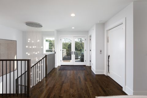 Tiny photo for 912 E Chicago Avenue, Naperville, IL 60540 (MLS # 12483190)