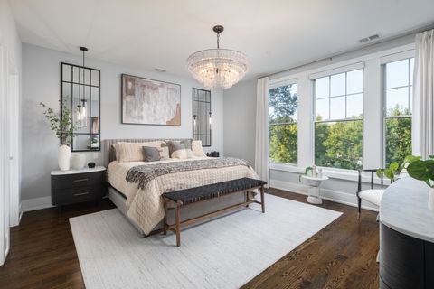 Tiny photo for 912 E Chicago Avenue, Naperville, IL 60540 (MLS # 12483190)