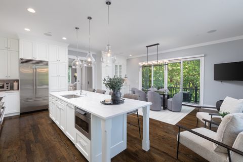 Tiny photo for 912 E Chicago Avenue, Naperville, IL 60540 (MLS # 12483190)