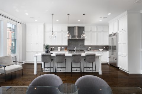 Tiny photo for 912 E Chicago Avenue, Naperville, IL 60540 (MLS # 12483190)