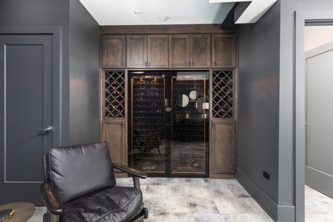 Tiny photo for 912 E Chicago Avenue, Naperville, IL 60540 (MLS # 12483190)