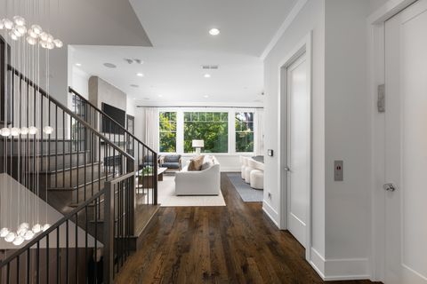 Tiny photo for 912 E Chicago Avenue, Naperville, IL 60540 (MLS # 12483190)