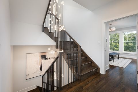 Tiny photo for 912 E Chicago Avenue, Naperville, IL 60540 (MLS # 12483190)