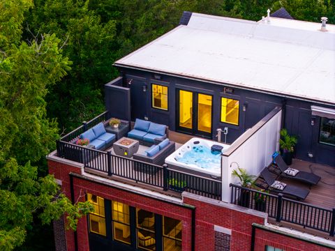 Tiny photo for 912 E Chicago Avenue, Naperville, IL 60540 (MLS # 12483190)