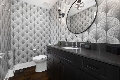 Tiny photo for 912 E Chicago Avenue, Naperville, IL 60540 (MLS # 12483190)