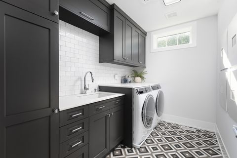 Tiny photo for 912 E Chicago Avenue, Naperville, IL 60540 (MLS # 12483190)