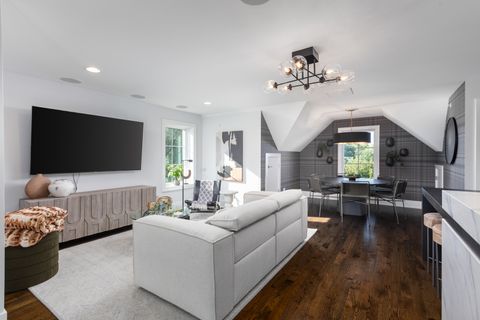 Tiny photo for 912 E Chicago Avenue, Naperville, IL 60540 (MLS # 12483190)