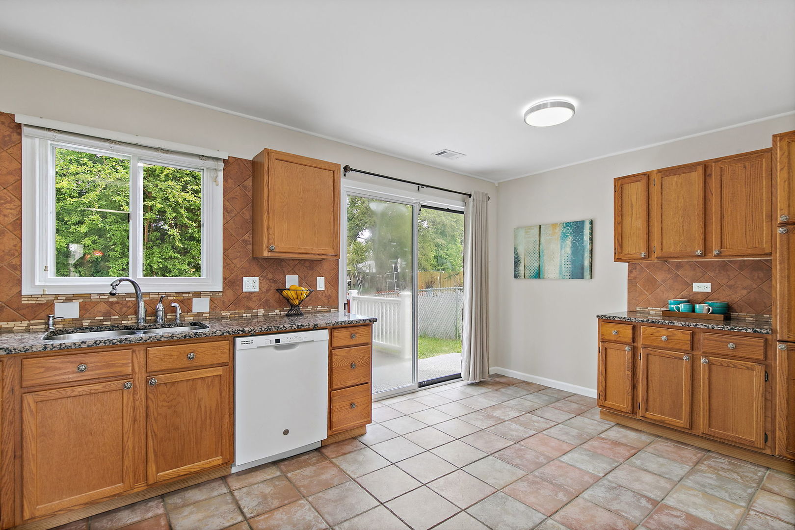 Properties 4 1000 Woodside Drive