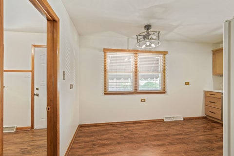 Tiny photo for 3903 153rd Street, Midlothian, IL 60445 (MLS # 12758948)