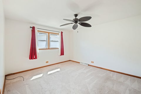 Tiny photo for 3903 153rd Street, Midlothian, IL 60445 (MLS # 12758948)