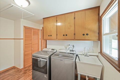 Tiny photo for 3903 153rd Street, Midlothian, IL 60445 (MLS # 12758948)
