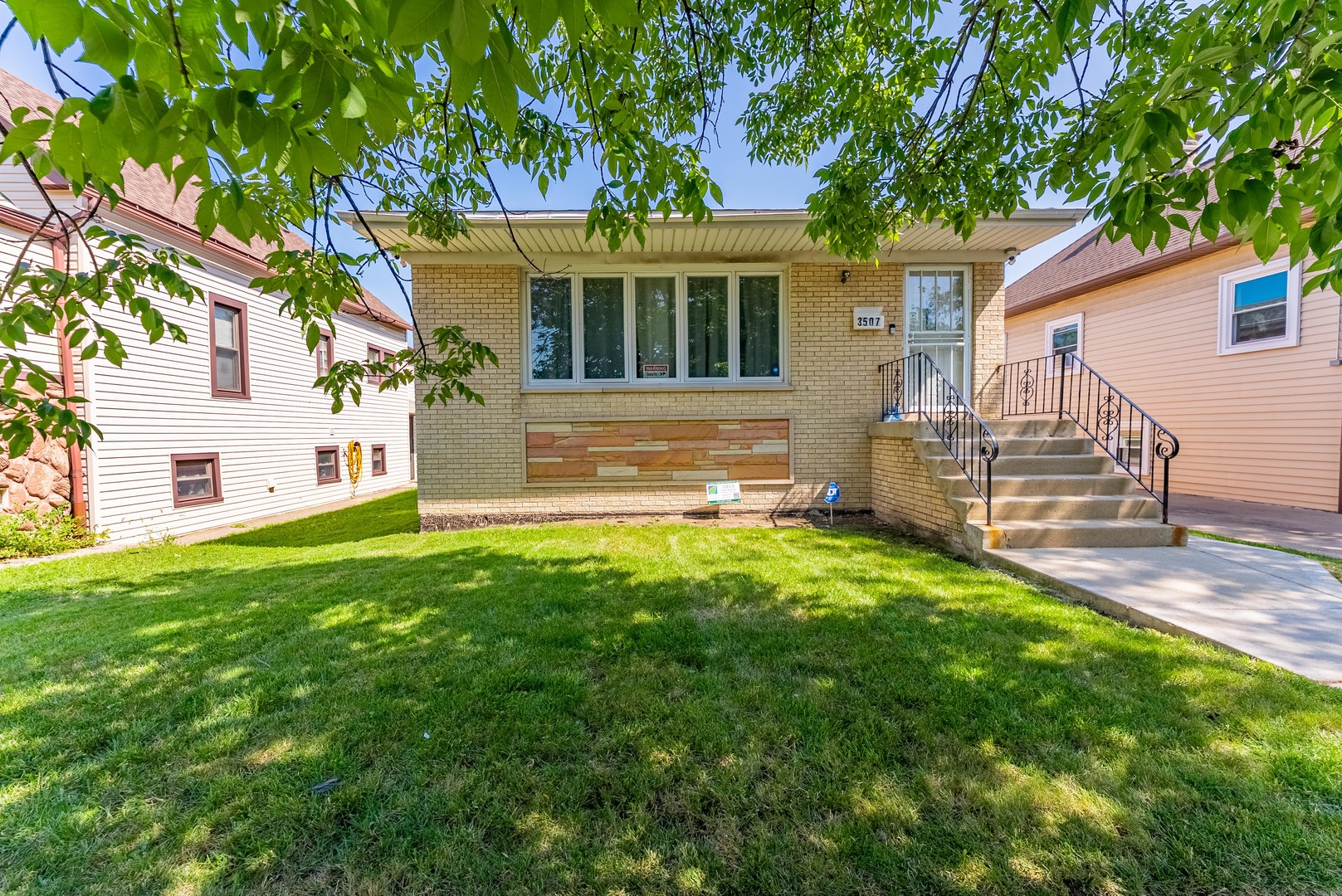 3507 N Narragansett Avenue