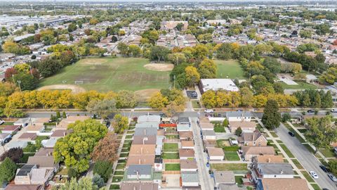 Tiny photo for 5026 S Lavergne Avenue, Chicago, IL 60638 (MLS # 12497481)