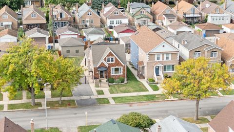 Tiny photo for 5026 S Lavergne Avenue, Chicago, IL 60638 (MLS # 12497481)