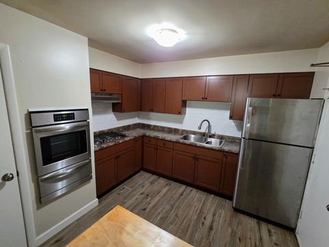 Tiny photo for 9561 Dee Road #2D, Des Plaines, IL 60016 (MLS # 12490042)