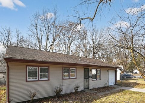 Tiny photo for 127 S Scottswood Drive, Urbana, IL 61802 (MLS # 12542241)