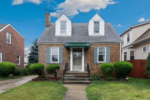 2345 Krueger Street Blue Island IL 60406