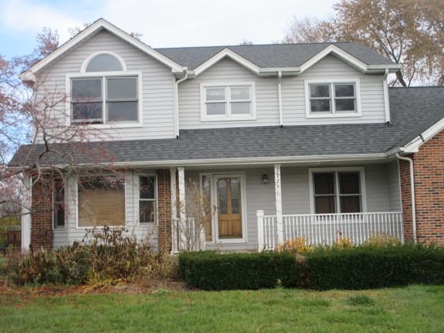 37211 N Sistina Avenue