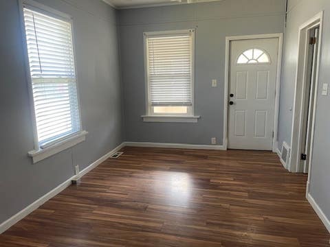 Tiny photo for 214 N 3RD Street, Clinton, IA 52732 (MLS # 12677444)