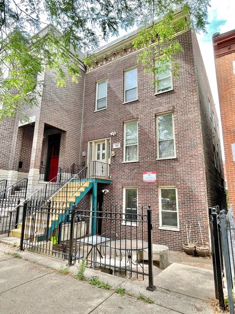 1412 W Flournoy Street 2 Chicago IL 60607