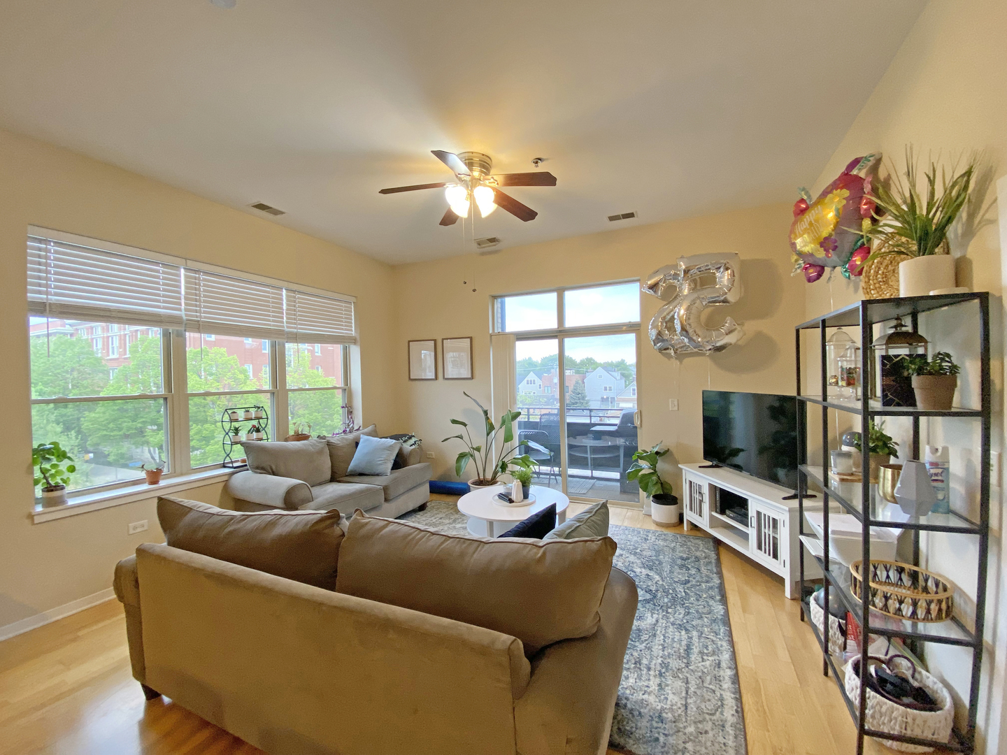 2915 N Clybourn Avenue 307
