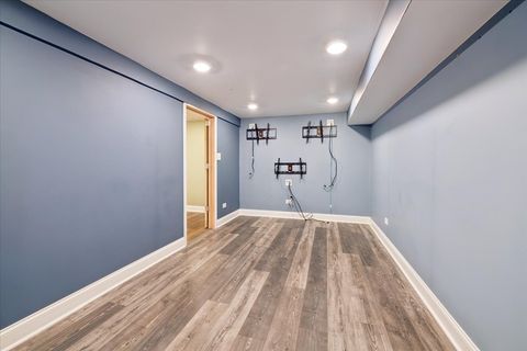Tiny photo for 725 Buffalo Circle, Carol Stream, IL 60188 (MLS # 12714693)