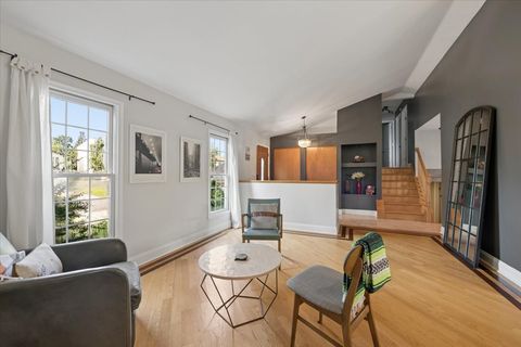 Tiny photo for 725 Buffalo Circle, Carol Stream, IL 60188 (MLS # 12714693)
