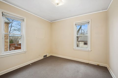 Tiny photo for 6843 N Loleta Avenue, Chicago, IL 60646 (MLS # 12566091)