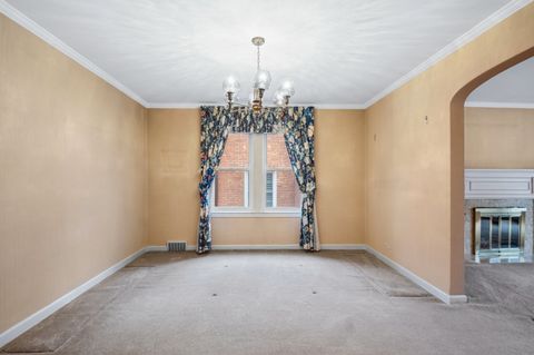 Tiny photo for 6843 N Loleta Avenue, Chicago, IL 60646 (MLS # 12566091)