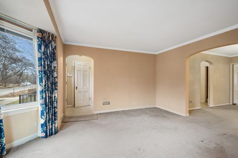 Tiny photo for 6843 N Loleta Avenue, Chicago, IL 60646 (MLS # 12566091)