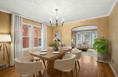 Tiny photo for 6843 N Loleta Avenue, Chicago, IL 60646 (MLS # 12566091)