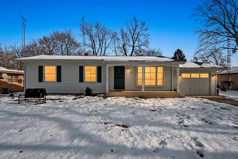 Tiny photo for 806 Adrian Street, Yorkville, IL 60560 (MLS # 12533435)