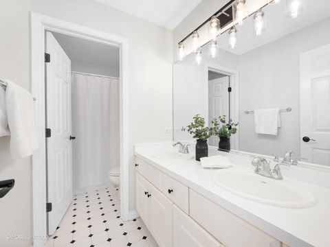 Tiny photo for 4309 Lawn Avenue, Western Springs, IL 60558 (MLS # 12485573)